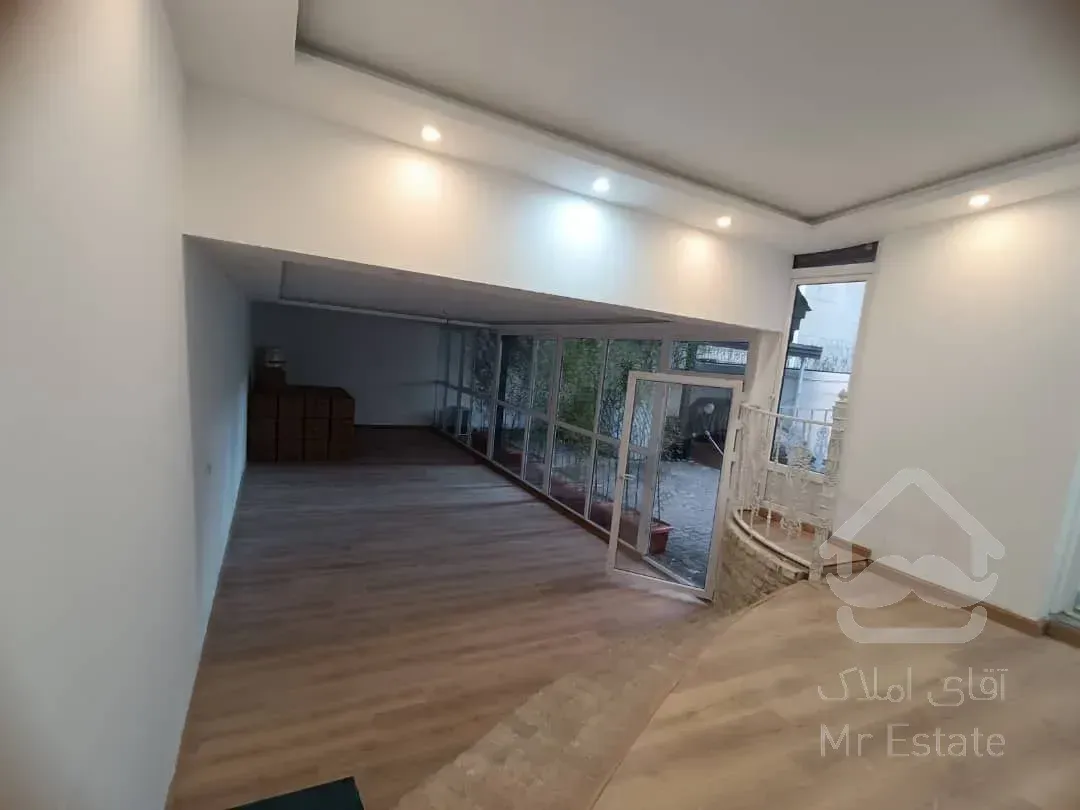 رهن ویلایی 400 متری بر مقدس مناسب تمامی مشاغل