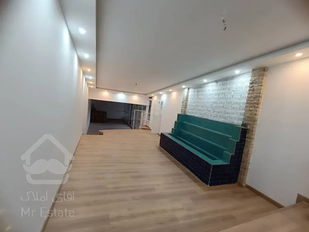 رهن ویلایی 400 متری بر مقدس مناسب تمامی مشاغل