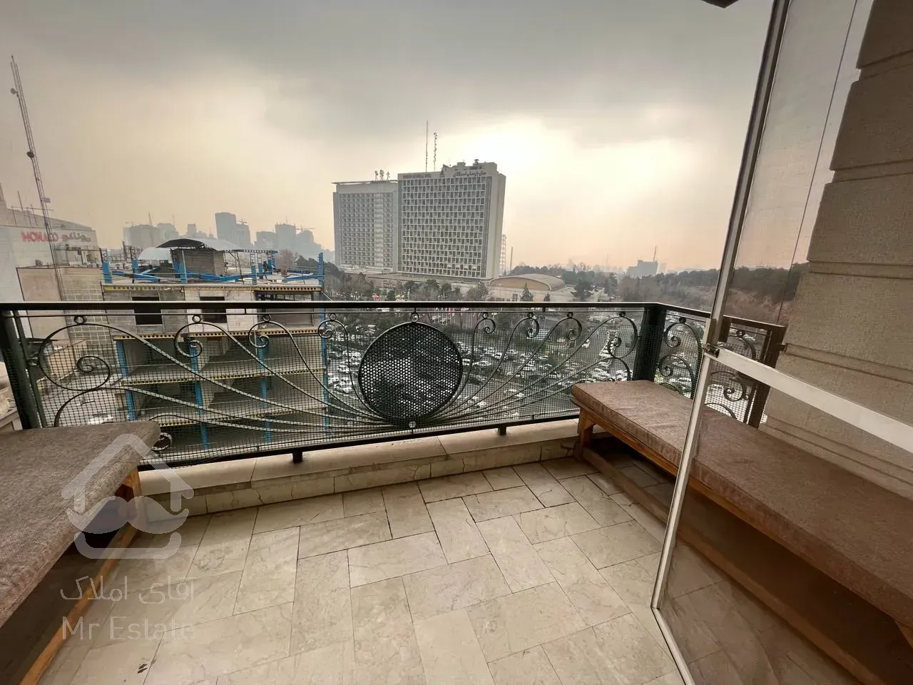 فروش آپارتمان 250 متری در محمودیه