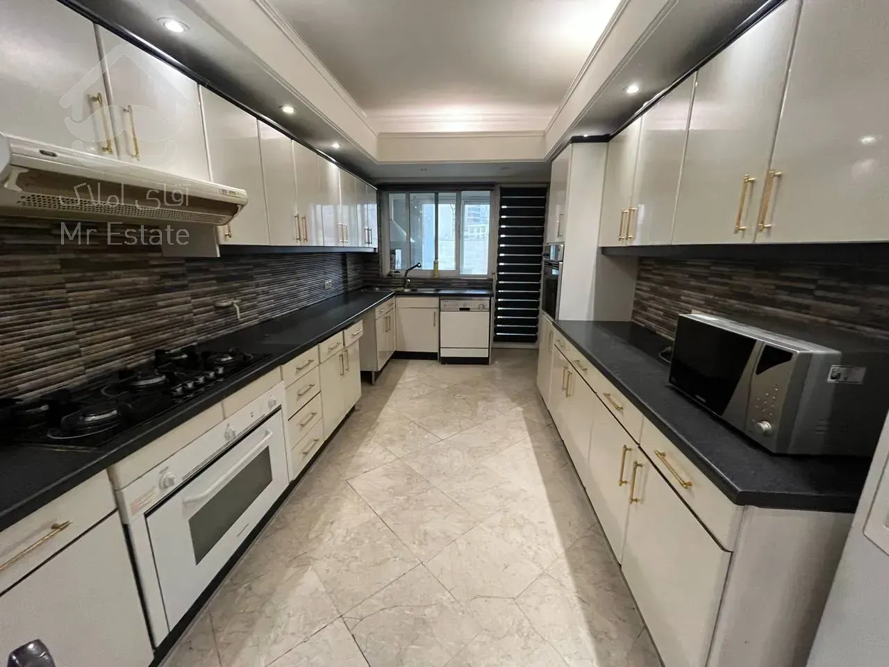 فروش آپارتمان 250 متری در محمودیه