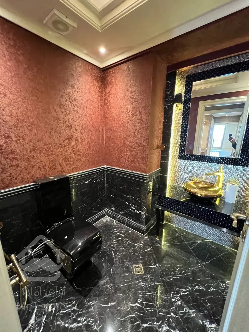 فروش برج باغ 375 متری در ولنجک