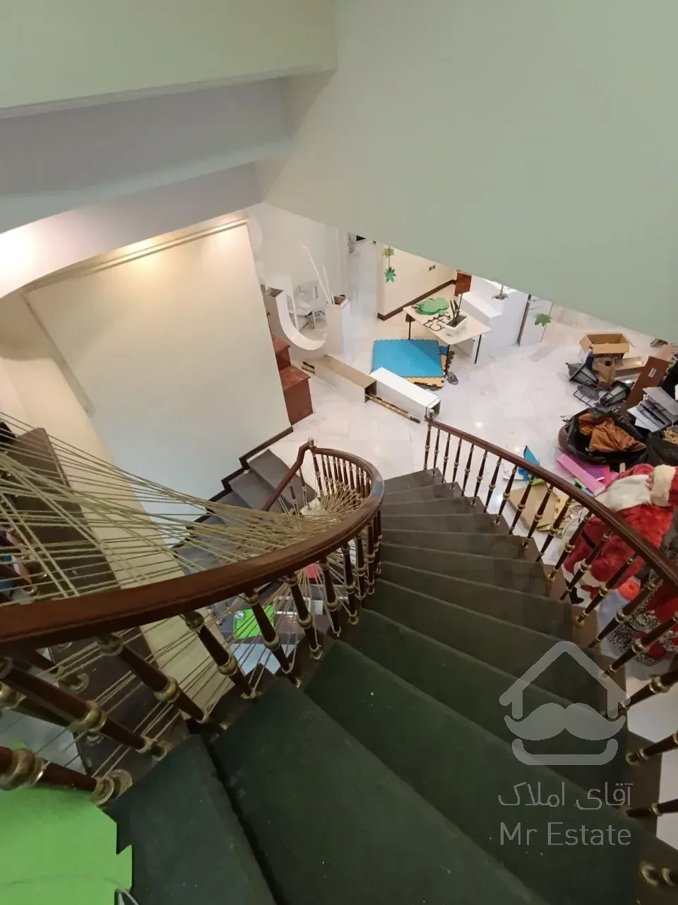 اجاره ویلایی 1000 متری در محمودیه