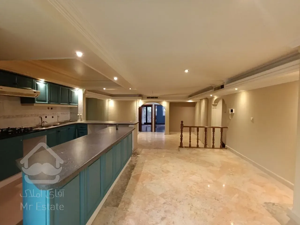 رهن آپارتمان 125 متری در محمودیه