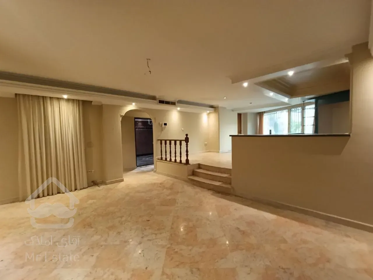 رهن آپارتمان 125 متری در محمودیه