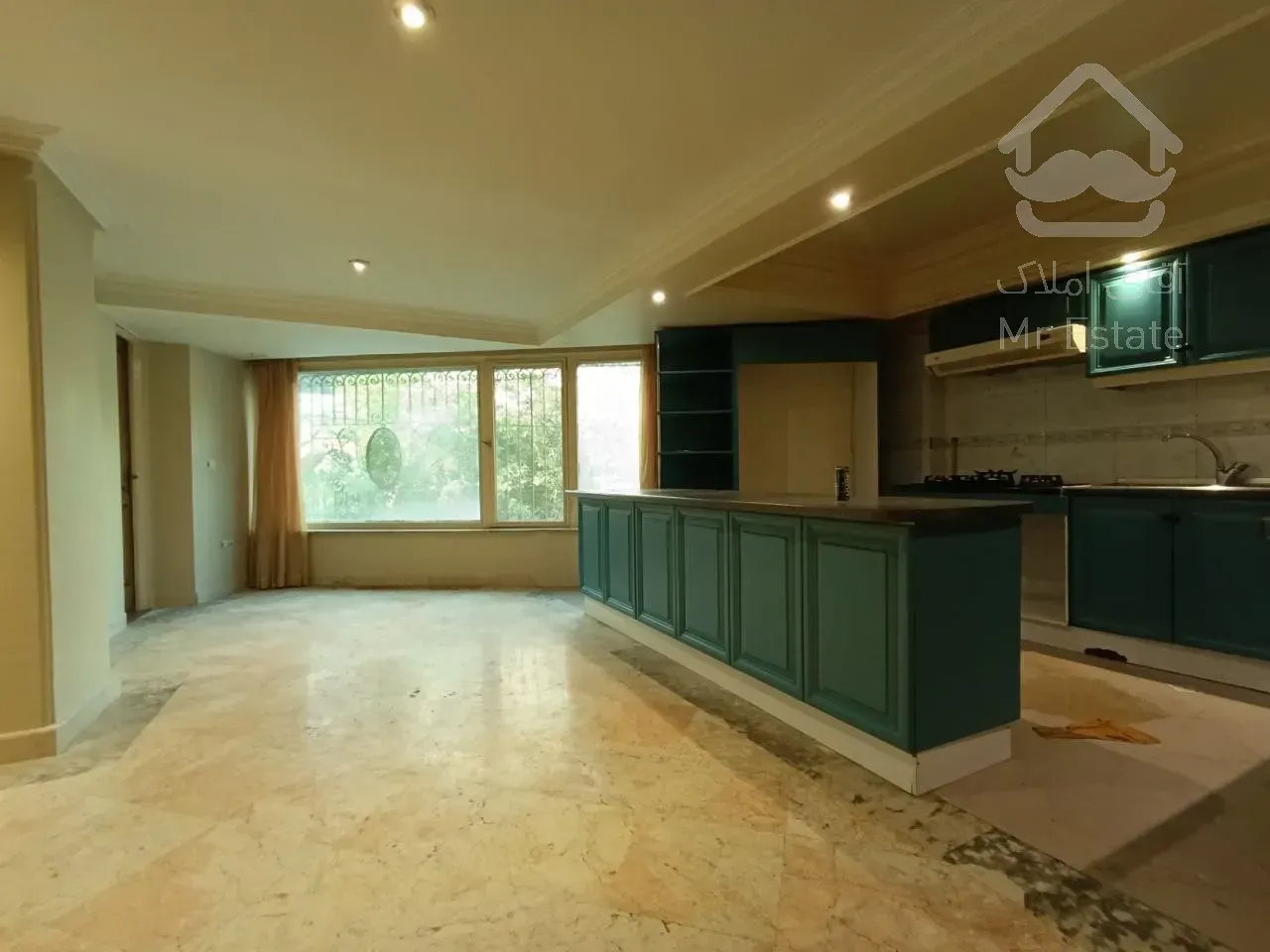 رهن آپارتمان 125 متری در محمودیه