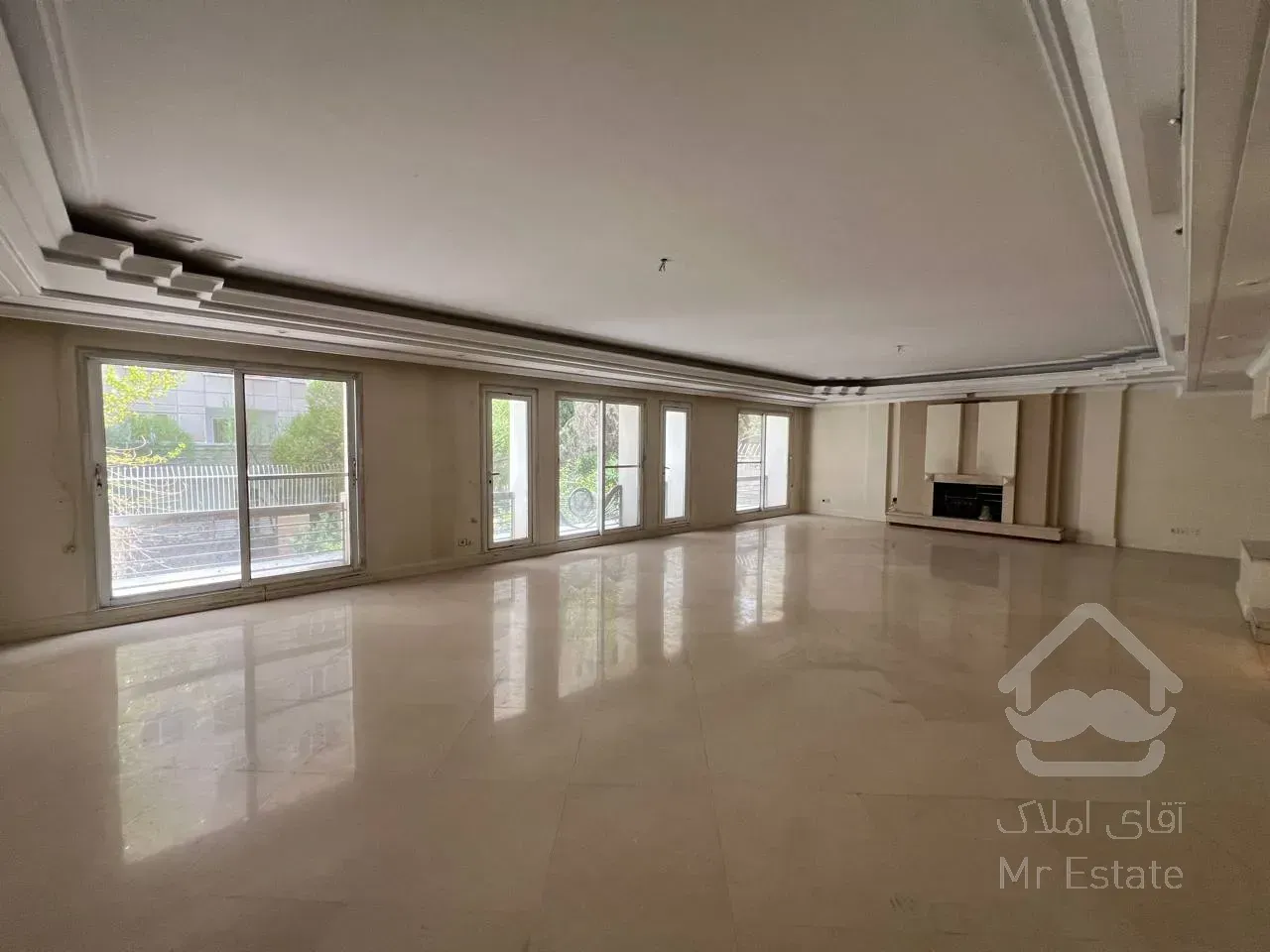 فروش آپارتمان 270 متری در محمودیه