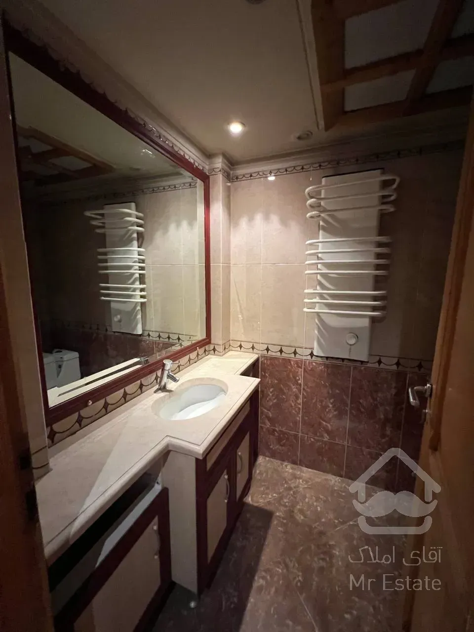 فروش آپارتمان 270 متری در محمودیه