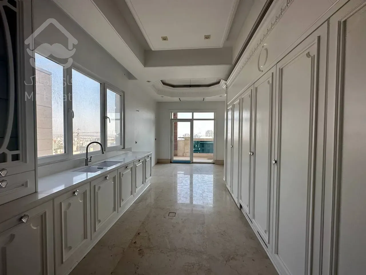 فروش آپارتمان 290 متری در محمودیه