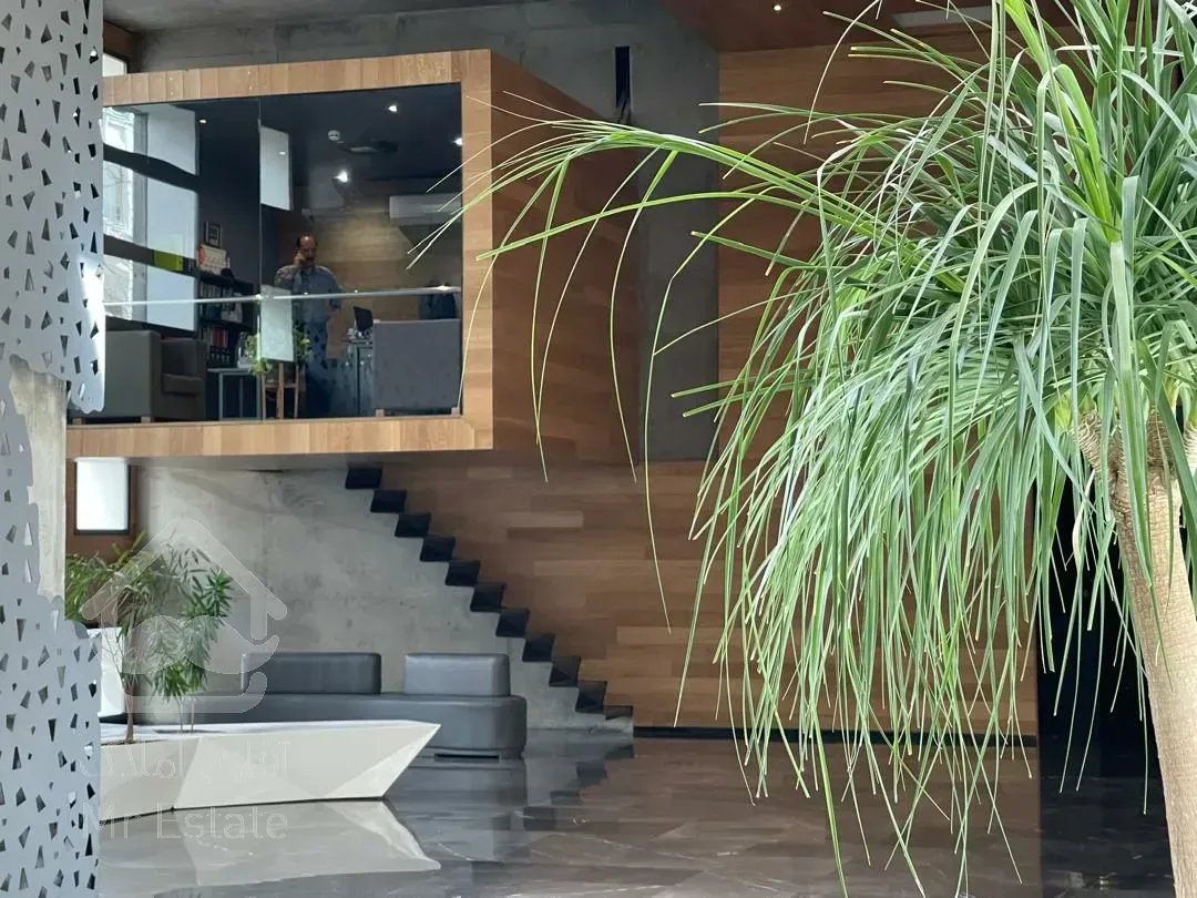 اجاره برج باغ 310 متری در زعفرانیه