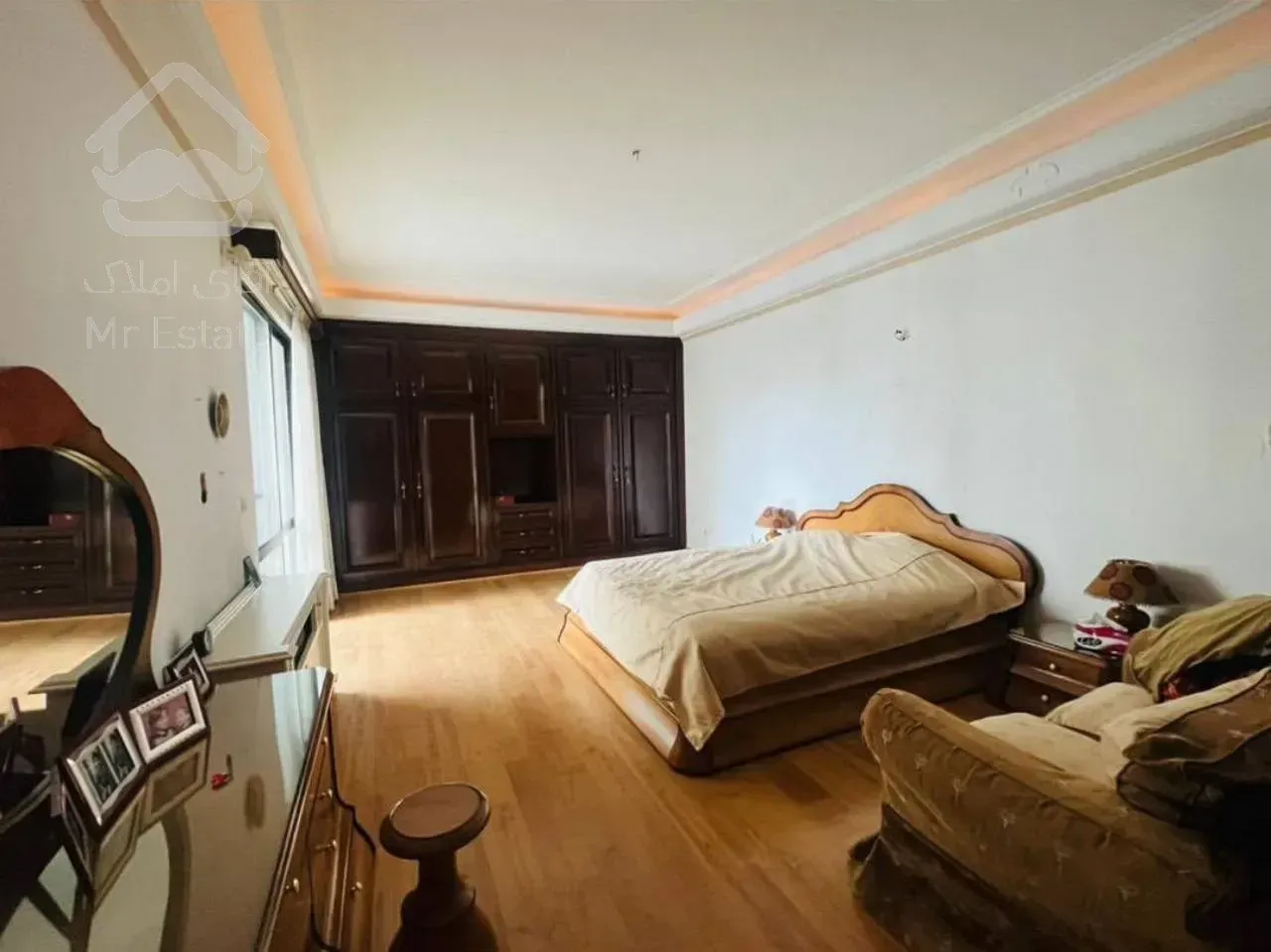 فروش آپارتمان 285 متری در محمودیه