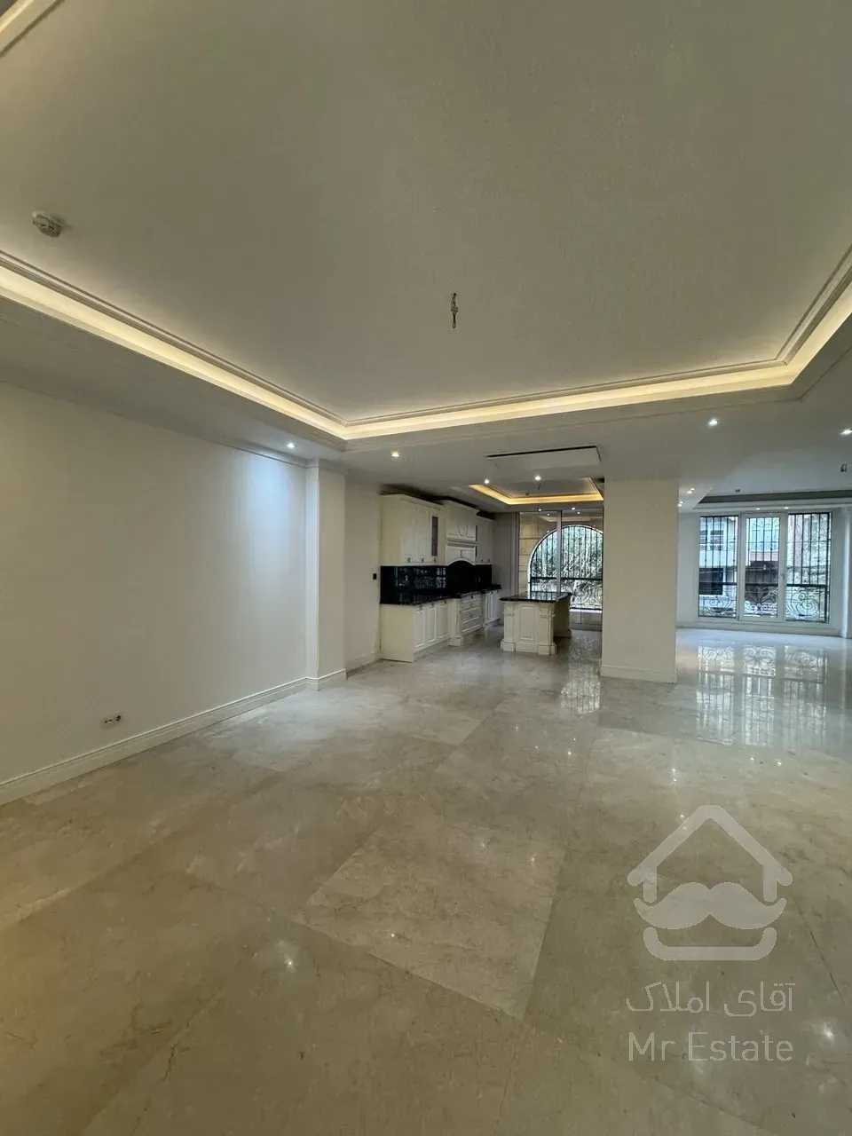 فروش آپارتمان 250 متری در محمودیه