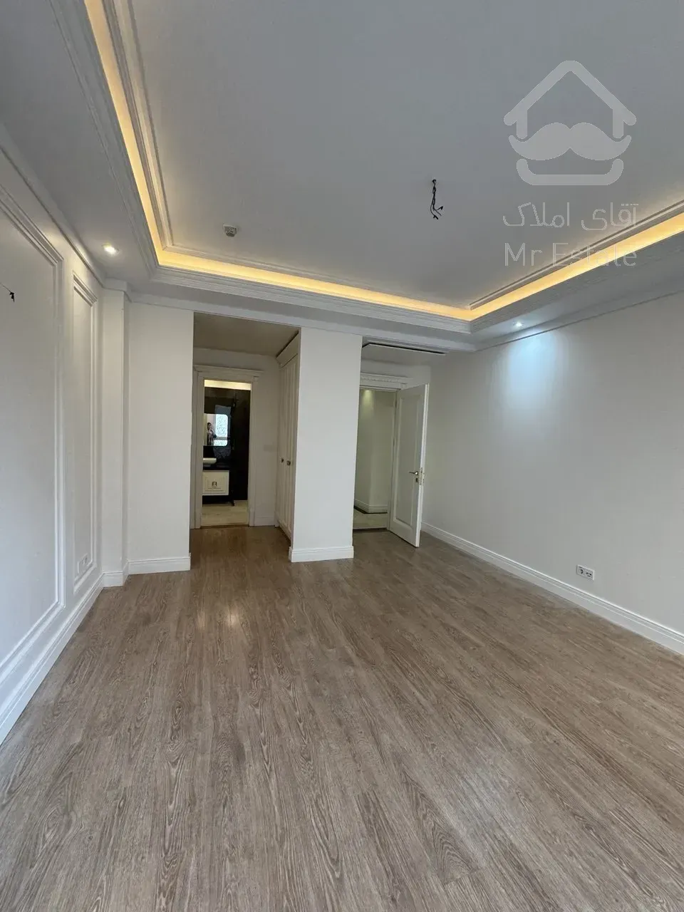 فروش آپارتمان 250 متری در محمودیه