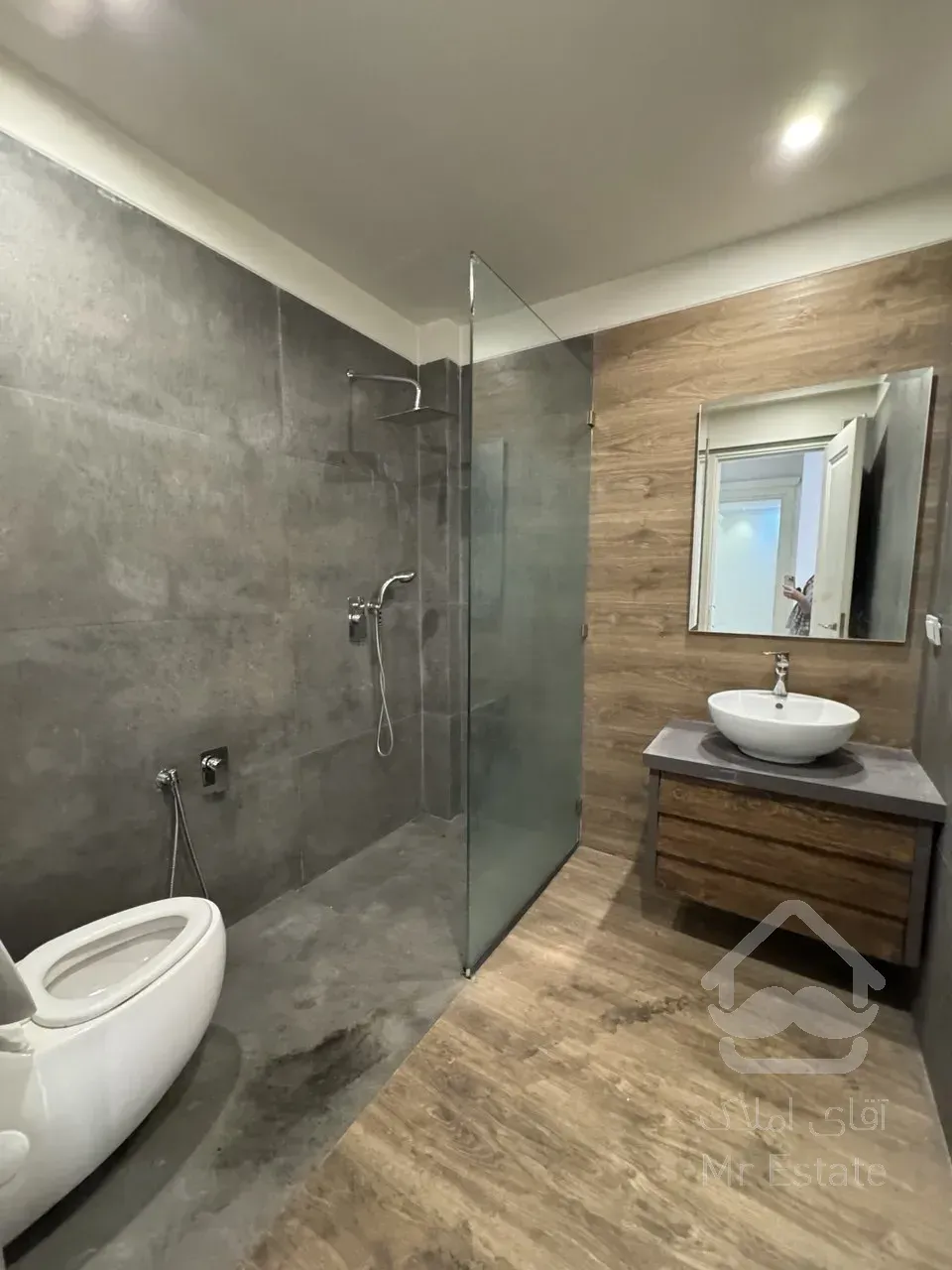 فروش آپارتمان 250 متری در محمودیه