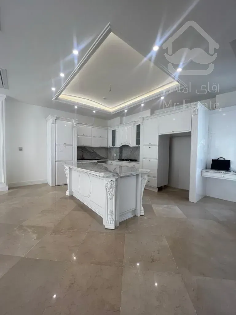 فروش آپارتمان 264 متری در زعفرانیه