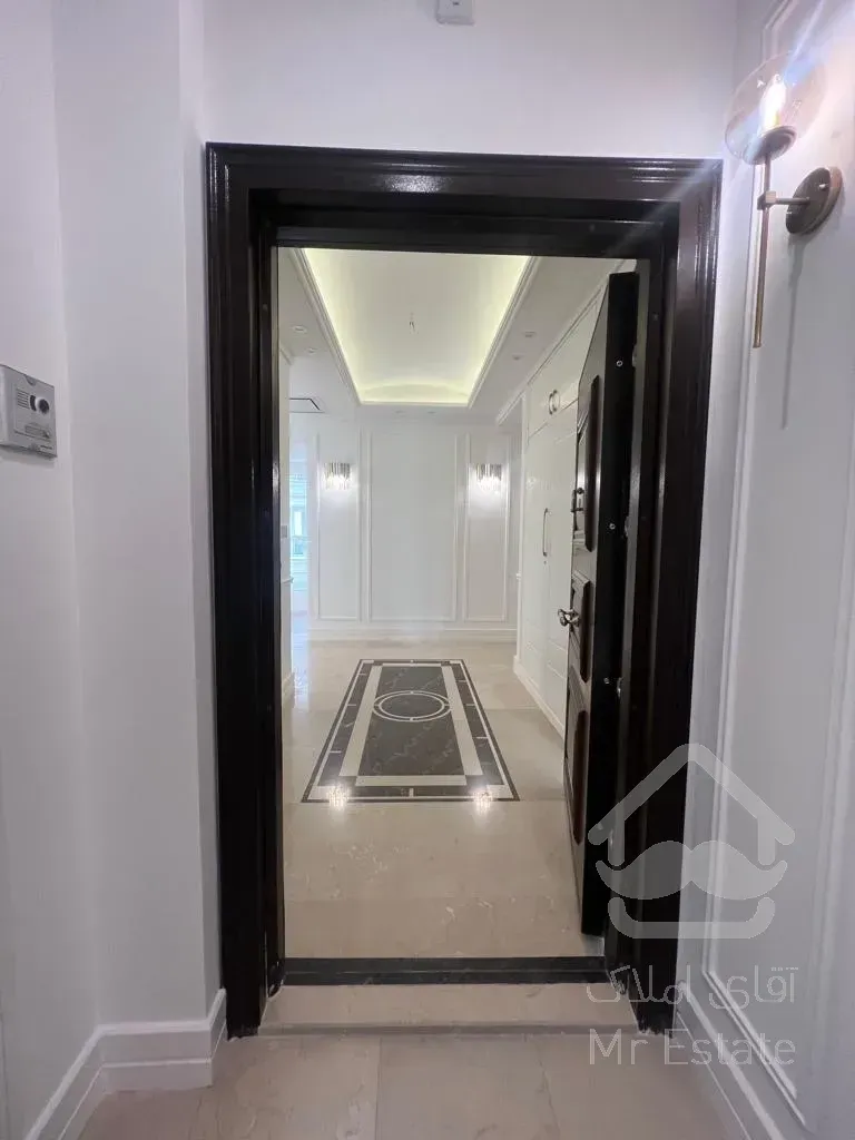 فروش آپارتمان 264 متری در زعفرانیه