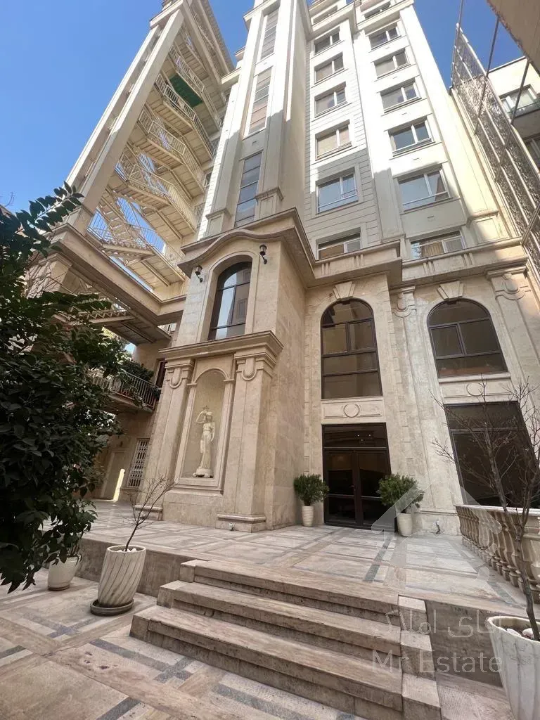 فروش آپارتمان 264 متری در زعفرانیه