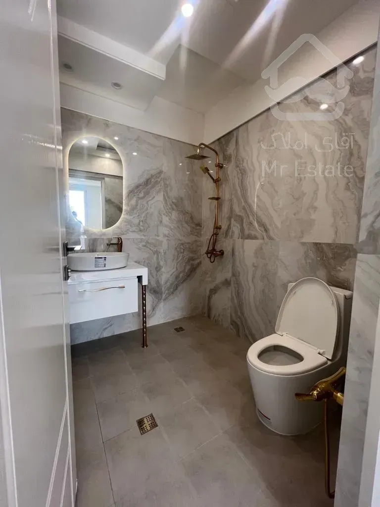 فروش آپارتمان 264 متری در زعفرانیه