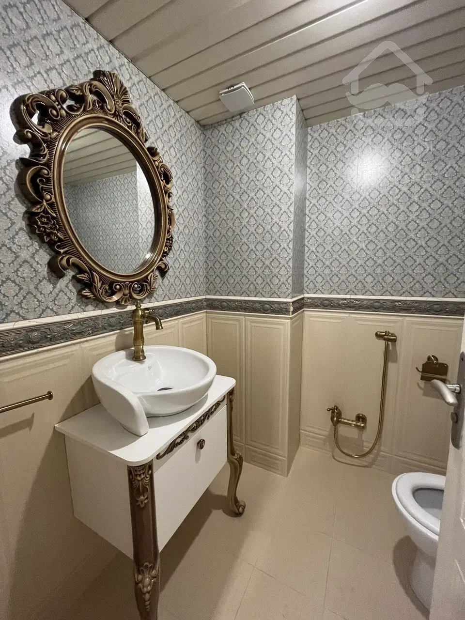 فروش آپارتمان 115 متری در زعفرانیه