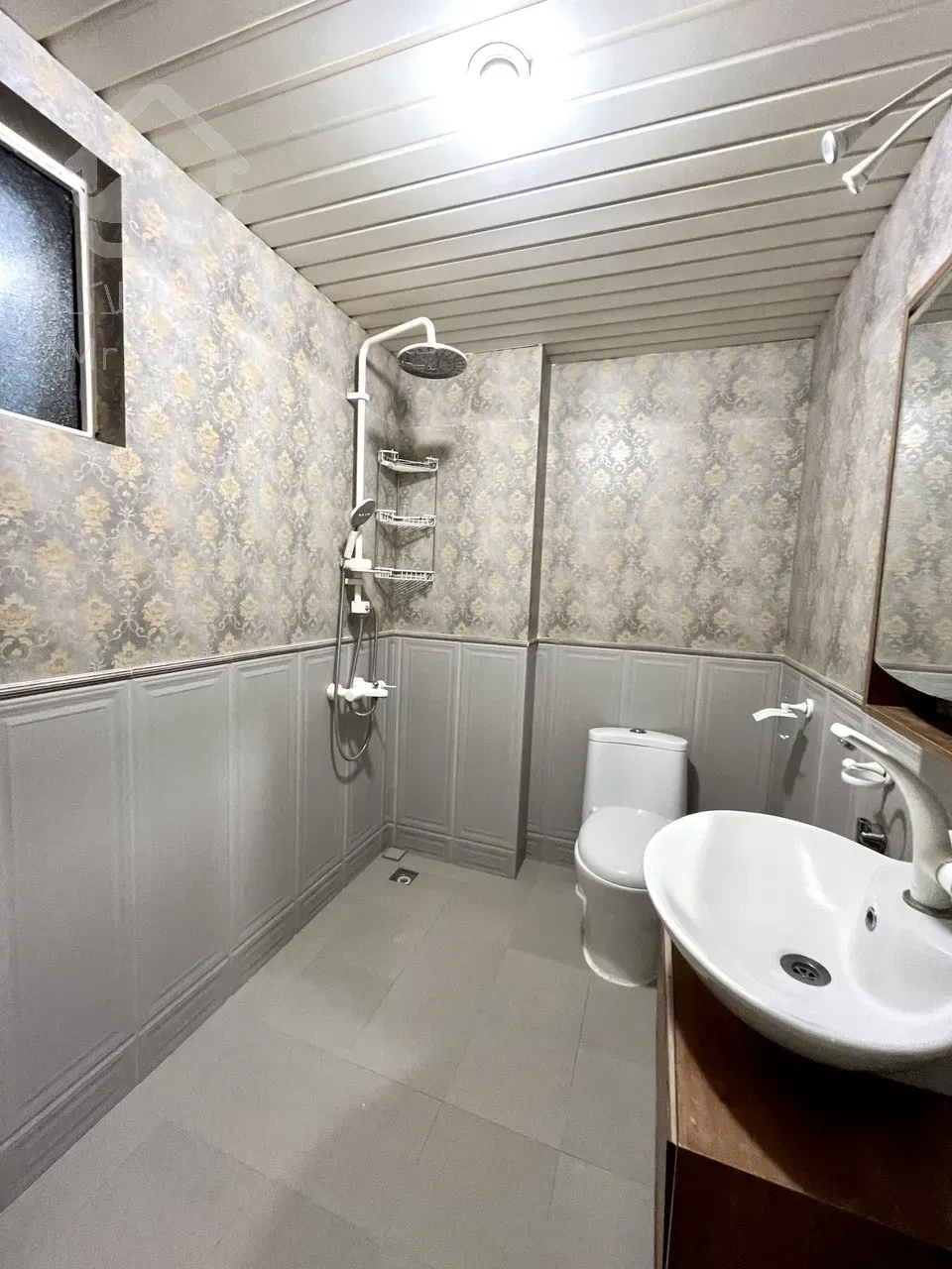 فروش آپارتمان 115 متری در زعفرانیه