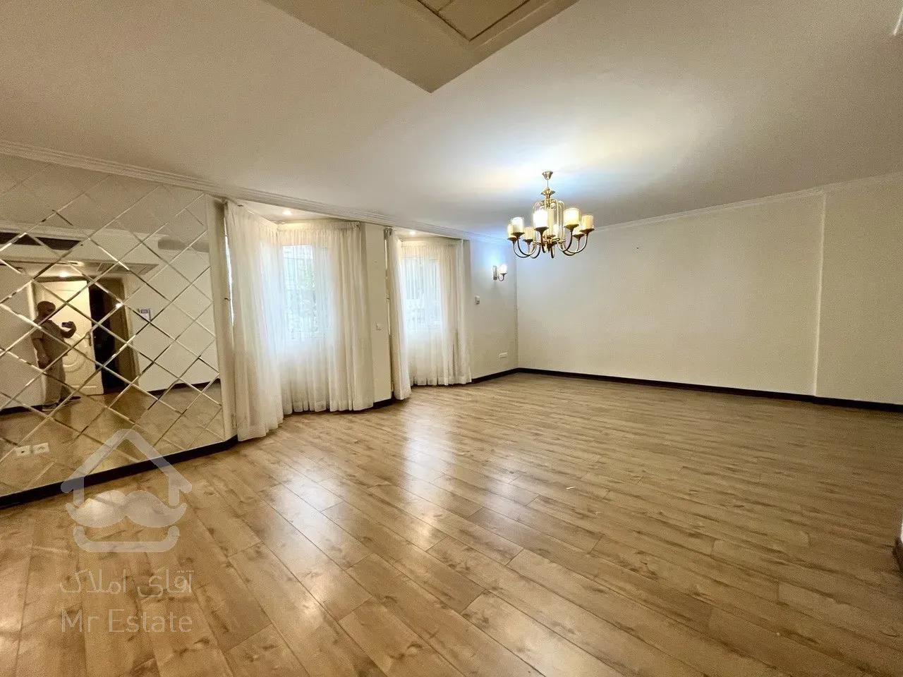 فروش آپارتمان 115 متری در زعفرانیه