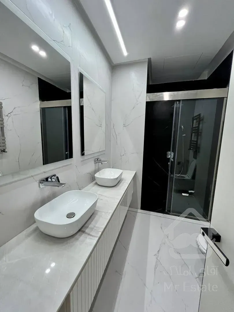 فروش آپارتمان 200 متری در زعفرانیه