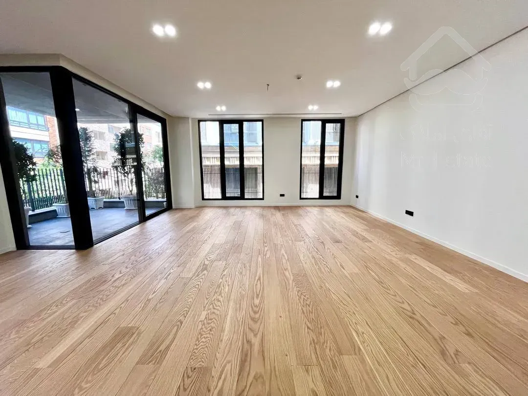 فروش آپارتمان 200 متری در زعفرانیه