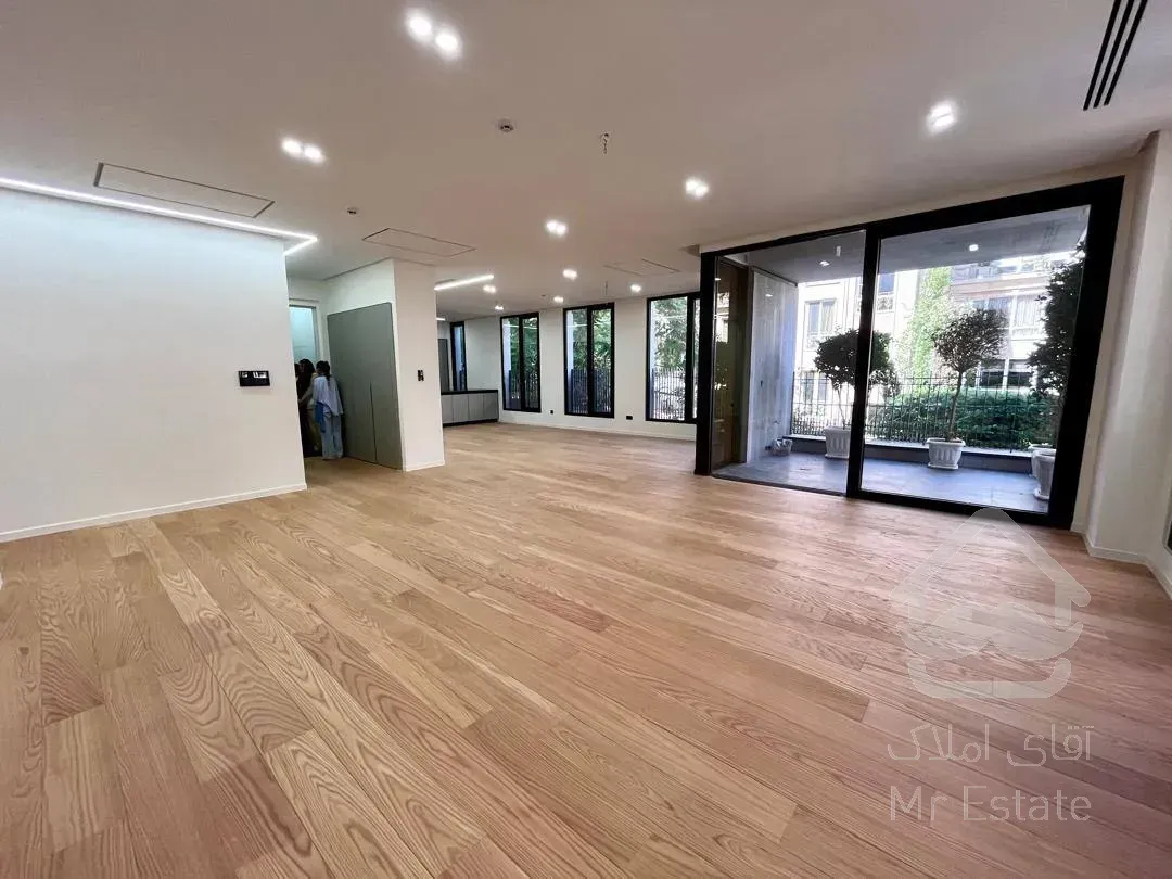 فروش آپارتمان 200 متری در زعفرانیه