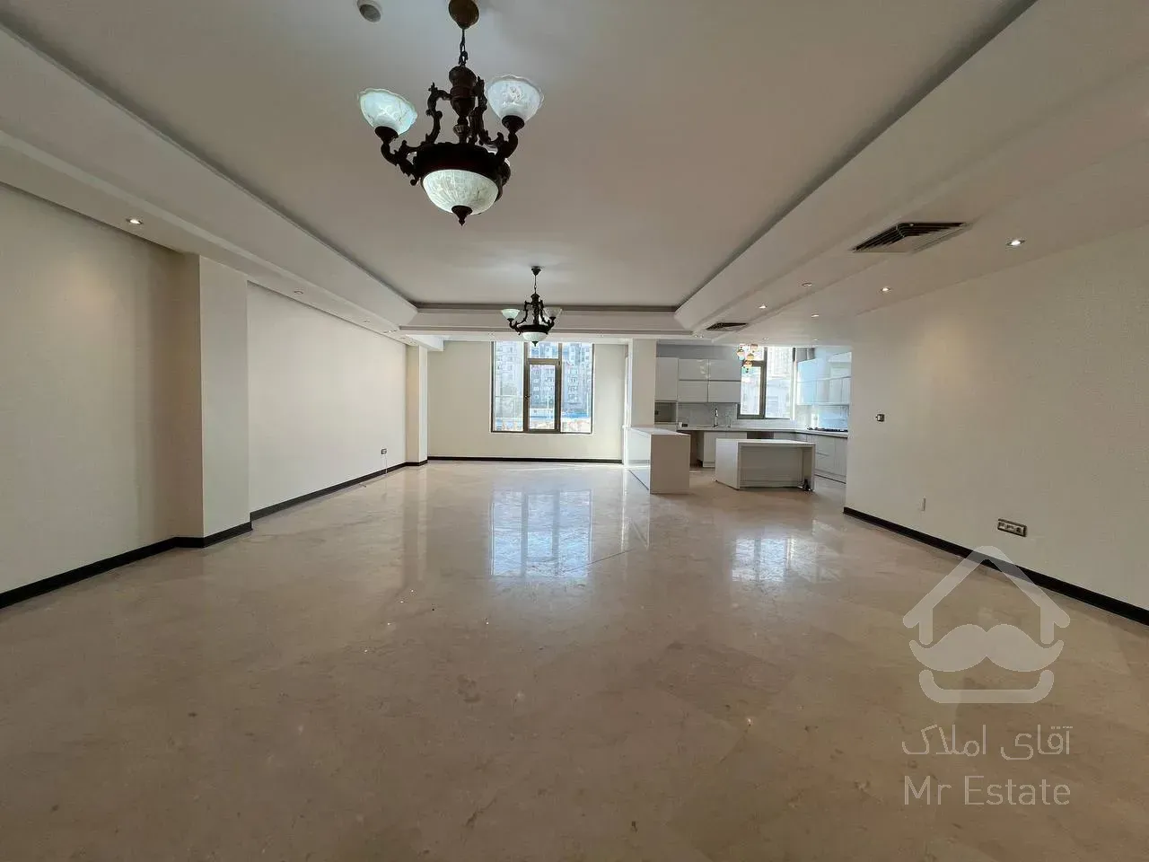 فروش آپارتمان 200 متری در زعفرانیه