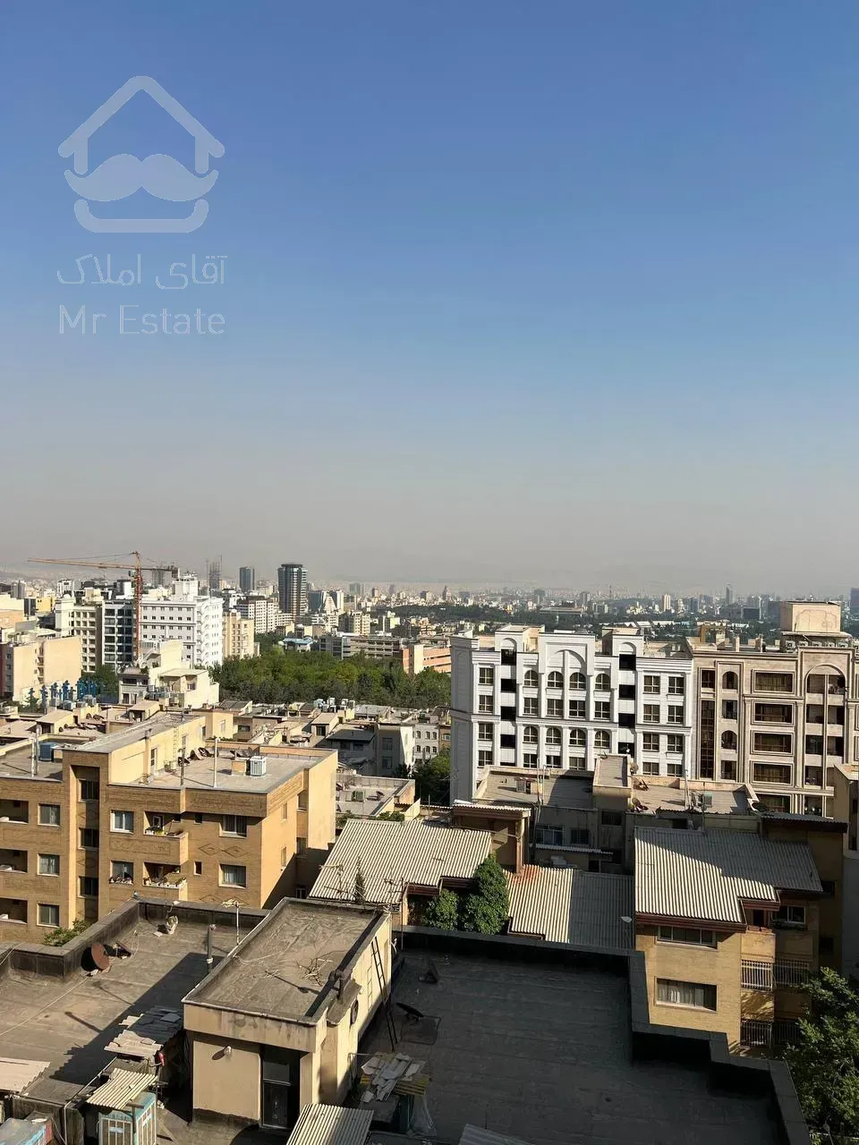 فروش آپارتمان 200 متری در زعفرانیه