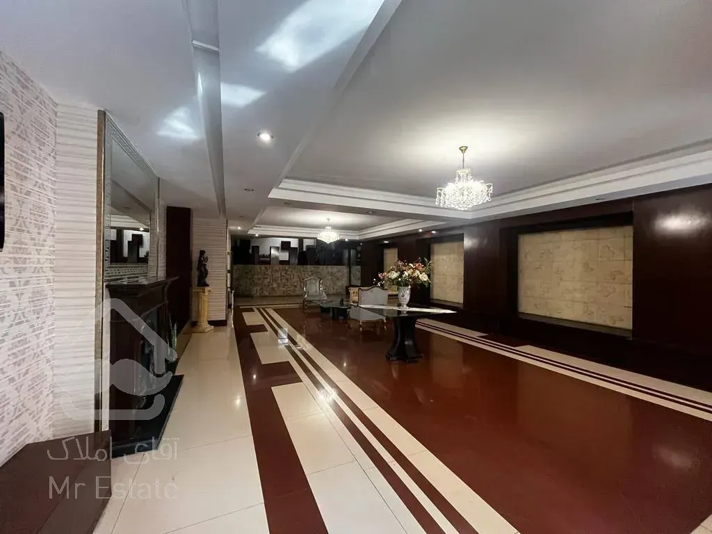 رهن آپارتمان 300 متری در محمودیه