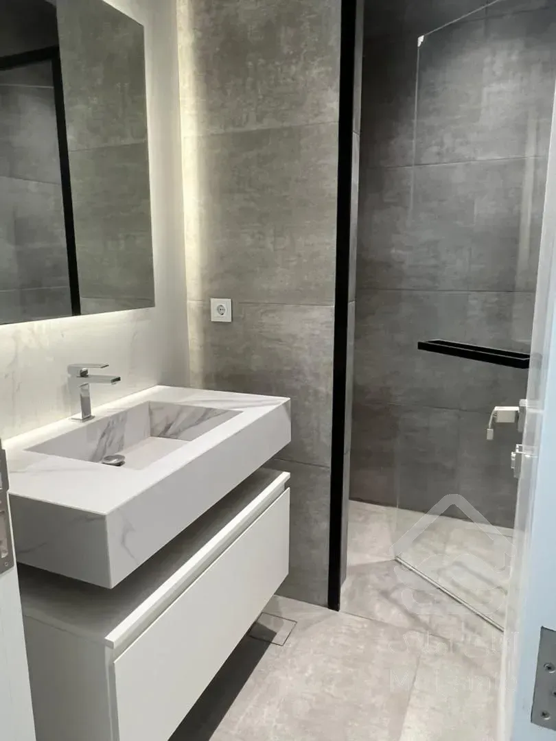 رهن آپارتمان 177 متری در ولنجک