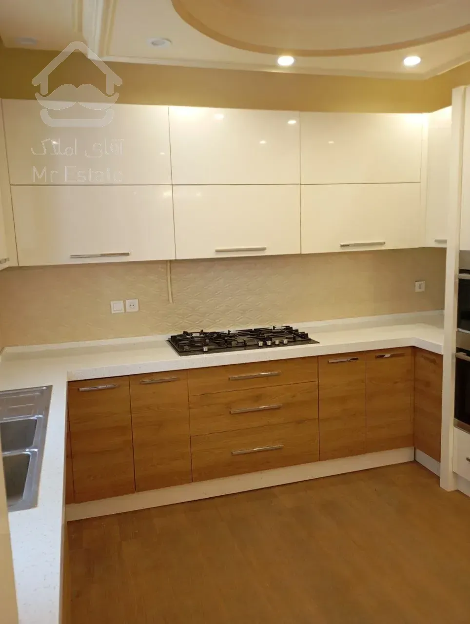 رهن آپارتمان 200 متری در محمودیه