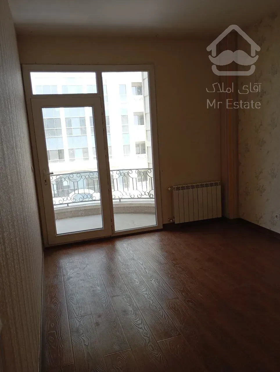 رهن آپارتمان 200 متری در محمودیه