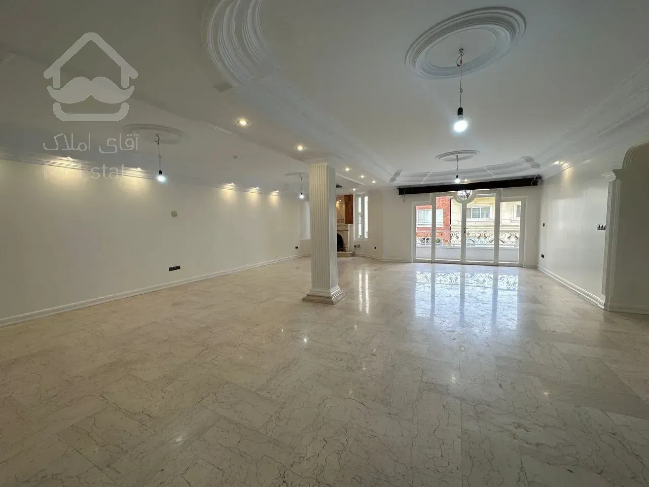 رهن آپارتمان 240 متری در زعفرانیه