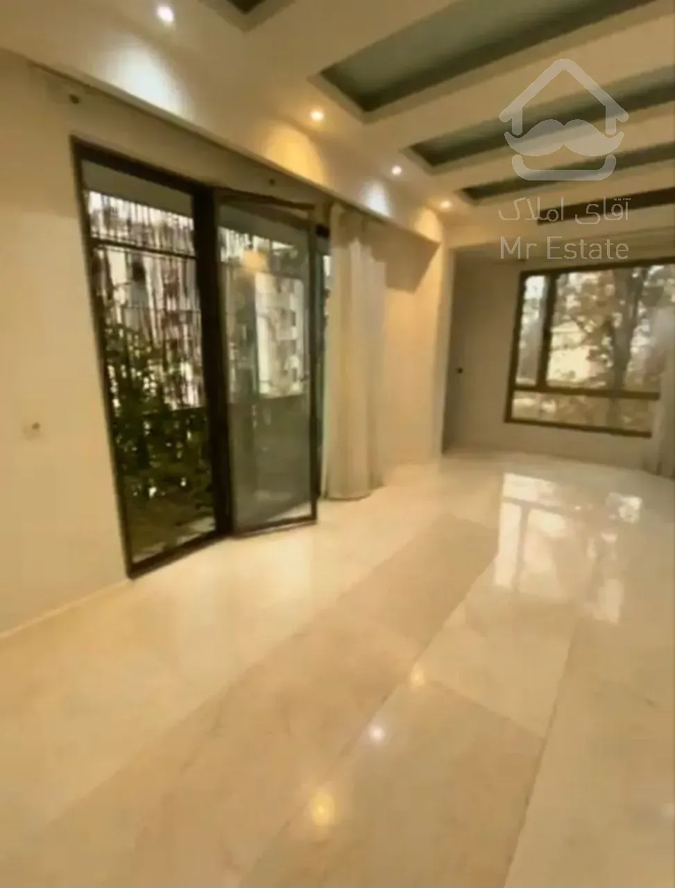 فروش آپارتمان 280 متری در درکه