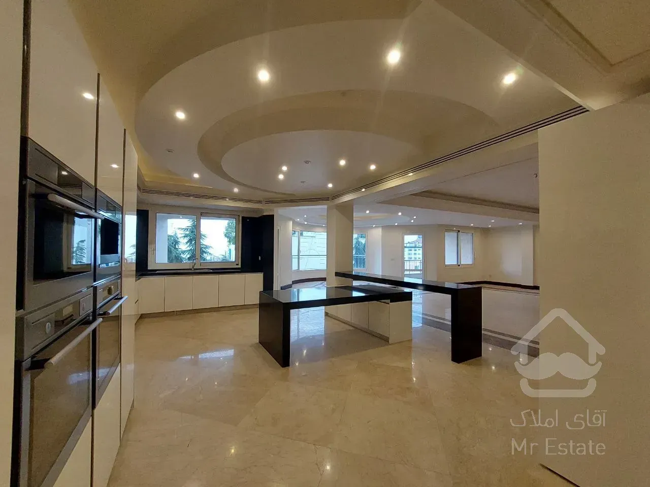 رهن آپارتمان 475 متری در زعفرانیه