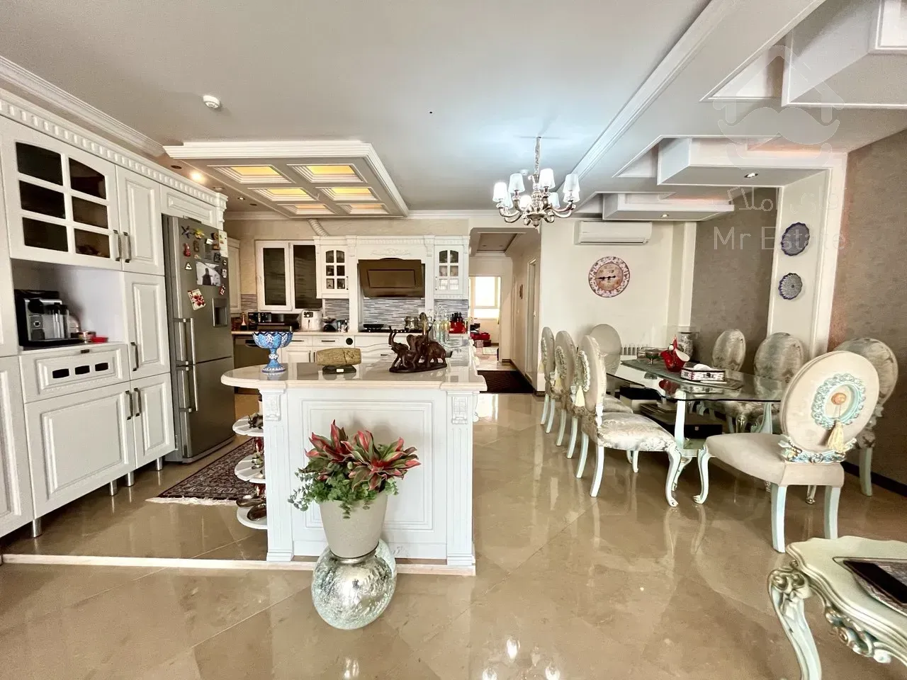 فروش آپارتمان 125 متری در زعفرانیه