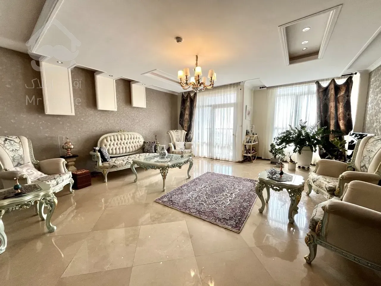 فروش آپارتمان 125 متری در زعفرانیه