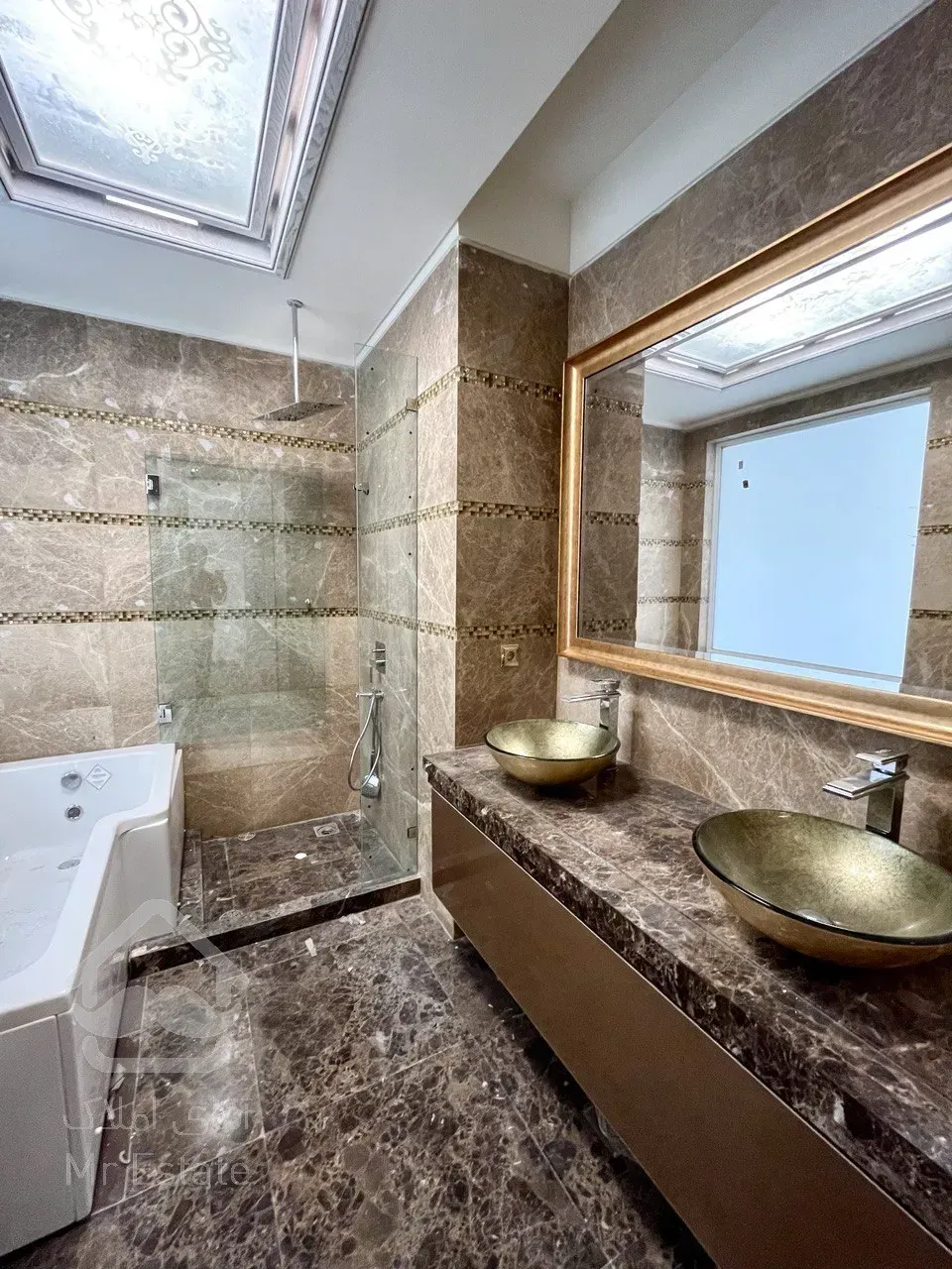 فروش آپارتمان 345 متری در محمودیه