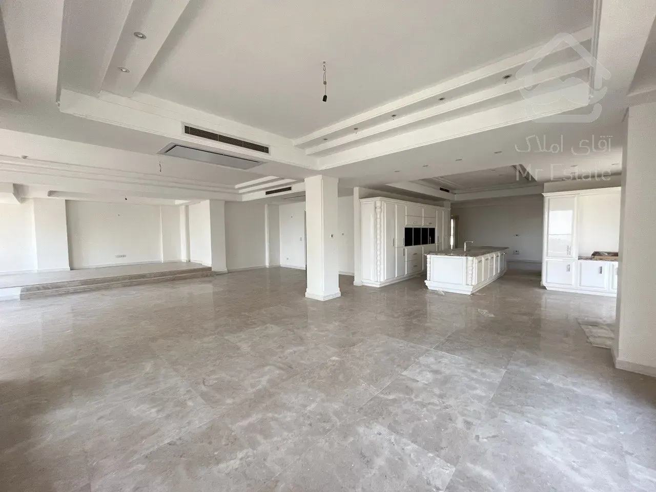 فروش آپارتمان 345 متری در محمودیه