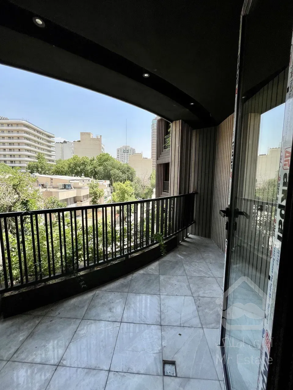 فروش آپارتمان 200 متری در محمودیه