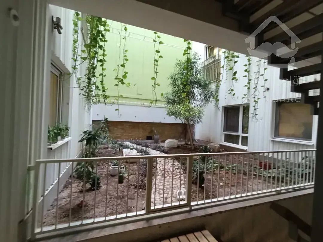 رهن آپارتمان 185 متری در زعفرانیه