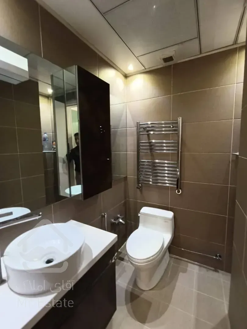 رهن آپارتمان 185 متری در زعفرانیه