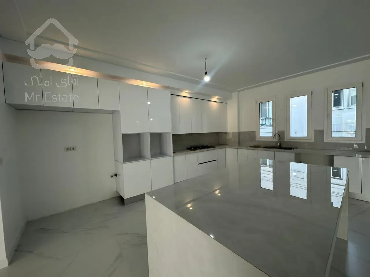 اجاره آپارتمان 530 متری در زعفرانیه