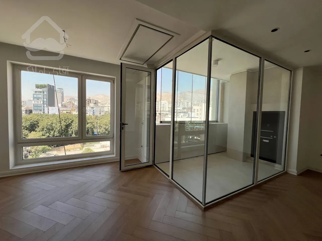 فروش آپارتمان 250 متری در زعفرانیه