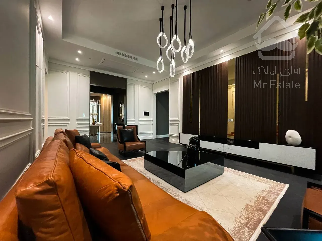 پیش فروش آپارتمان 220 متری در زعفرانیه