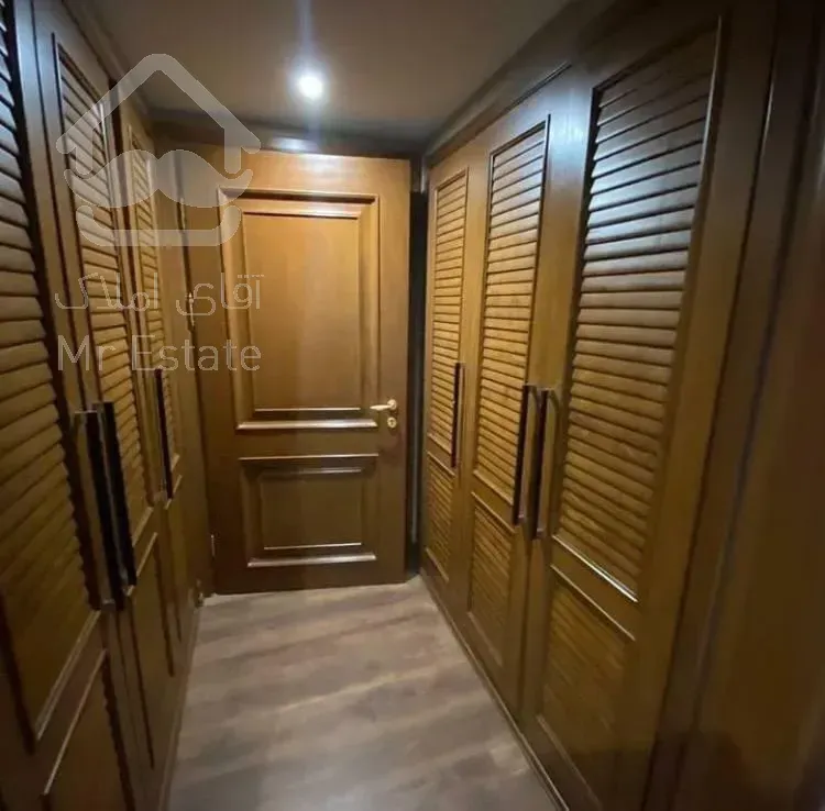 فروش آپارتمان 195 متری در زعفرانیه