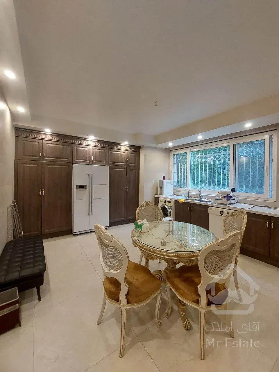 اجاره آپارتمان 240 متری در ولنجک