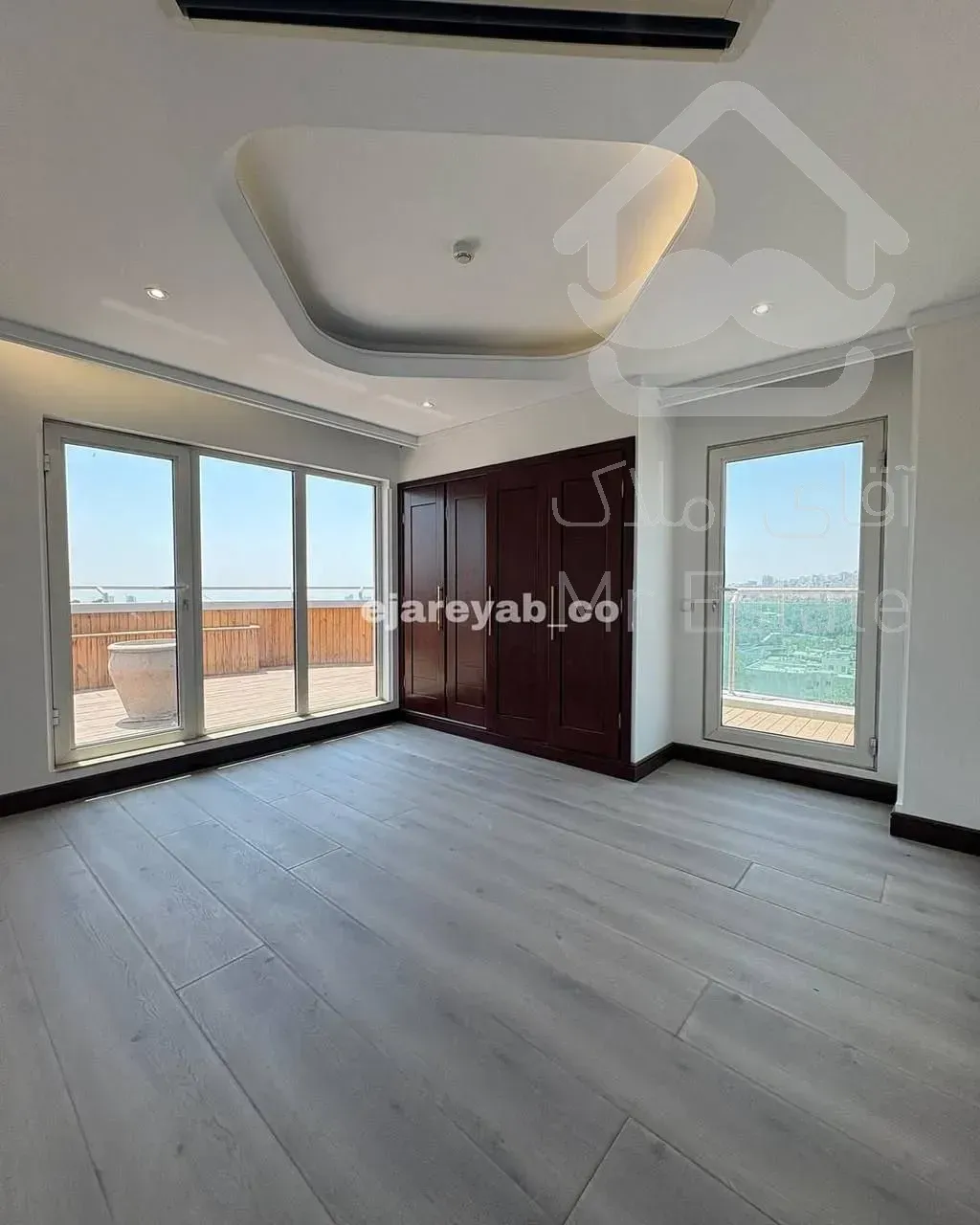 رهن آپارتمان 260 متری در محمودیه