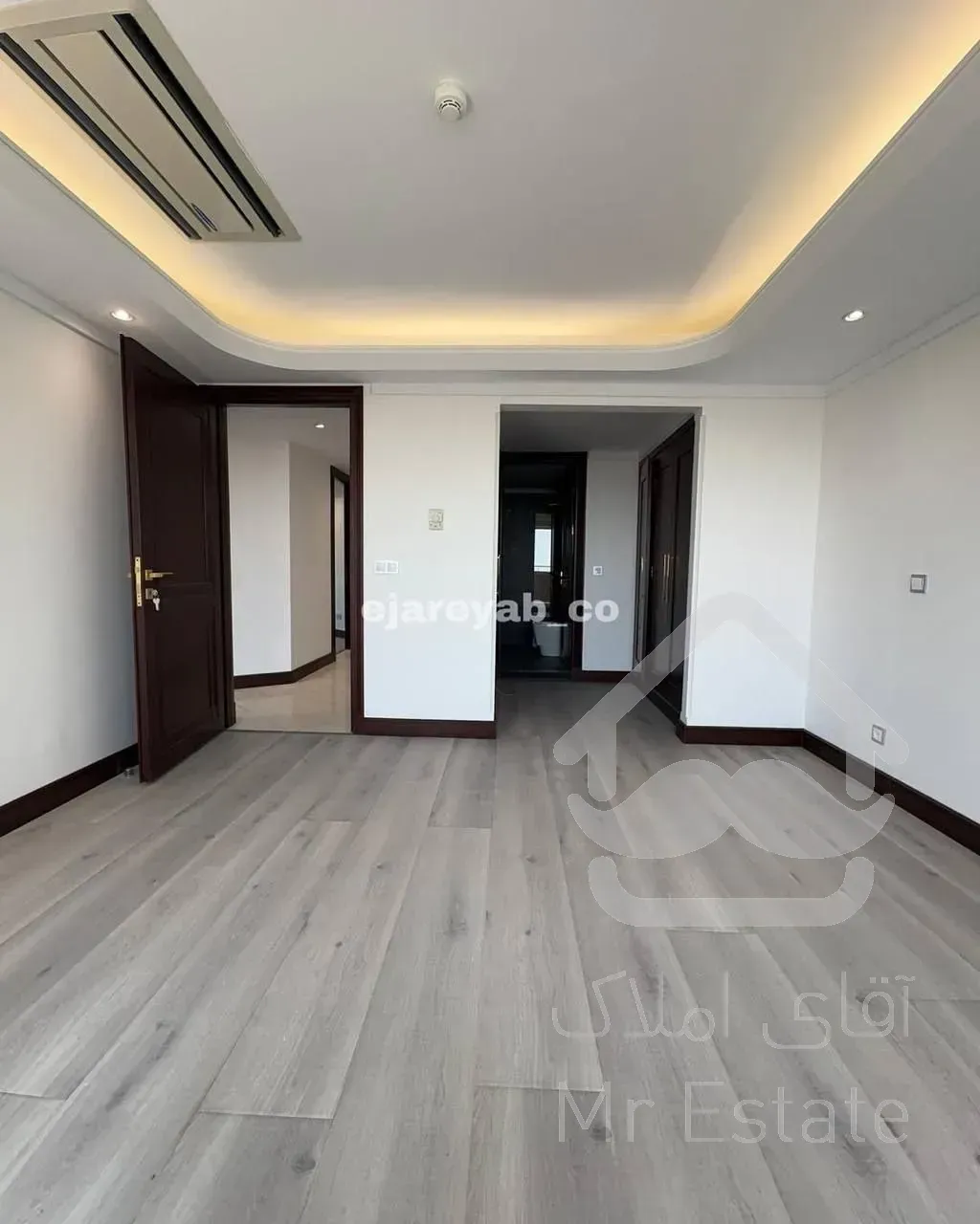 رهن آپارتمان 260 متری در محمودیه